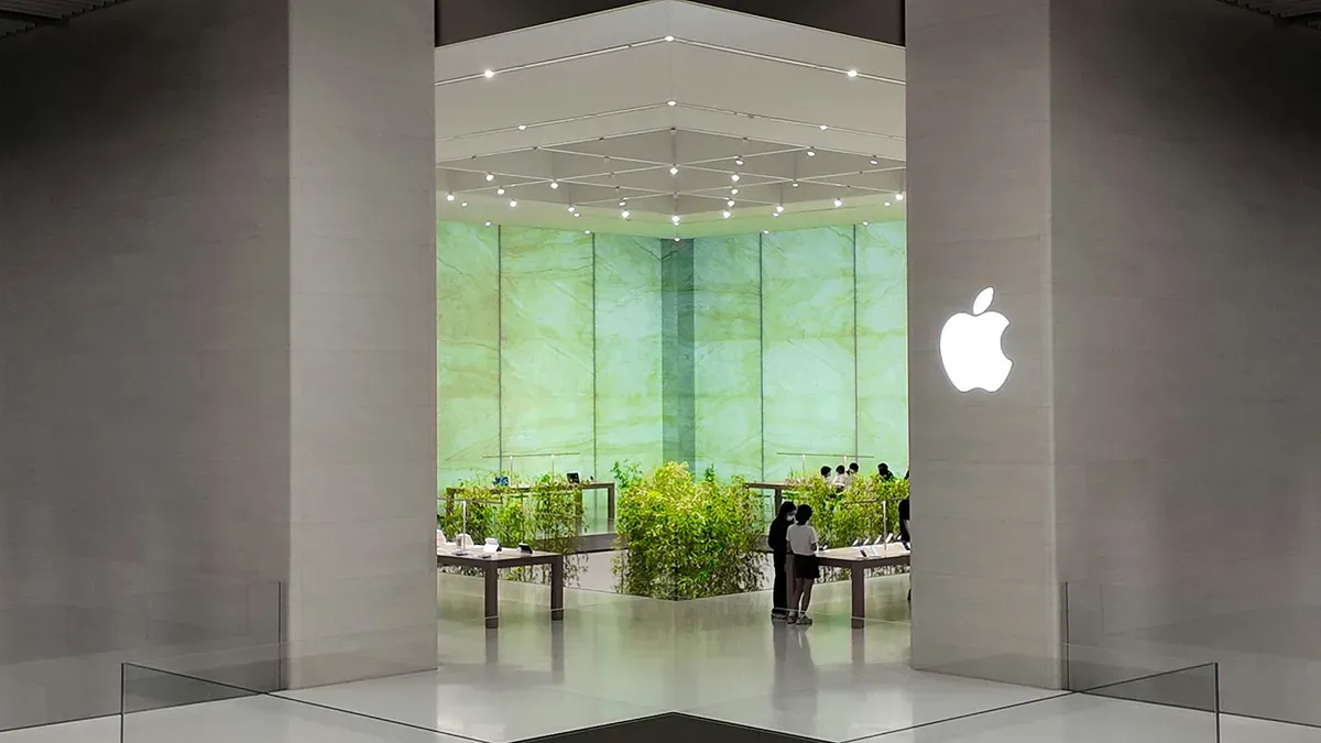 Apple iPhone 17 Pro Max on a table with MagSafe Battery and Air case accessories