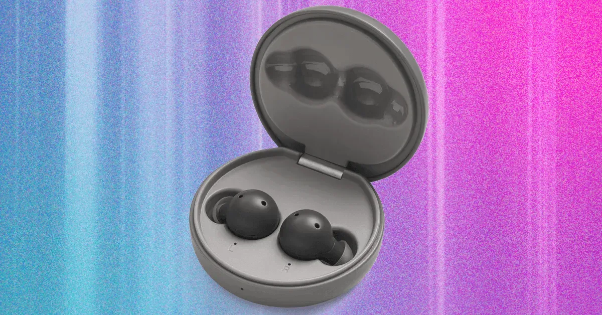 Lizn Hearpieces: A close-up of the earbud-style hearpiece with its unique in-ear fit mechanism