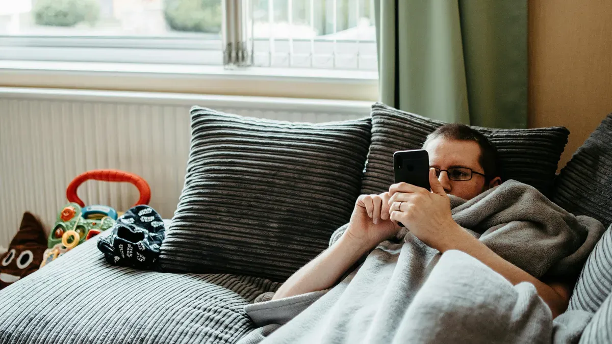 Graph showing correlation between physical activity levels and allostatic load over time