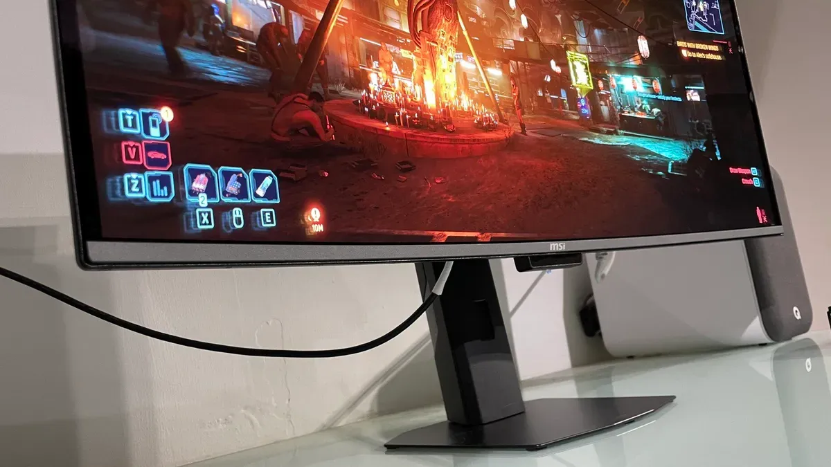 MSI QD-OLED Monitor with RGB stripe subpixel layout