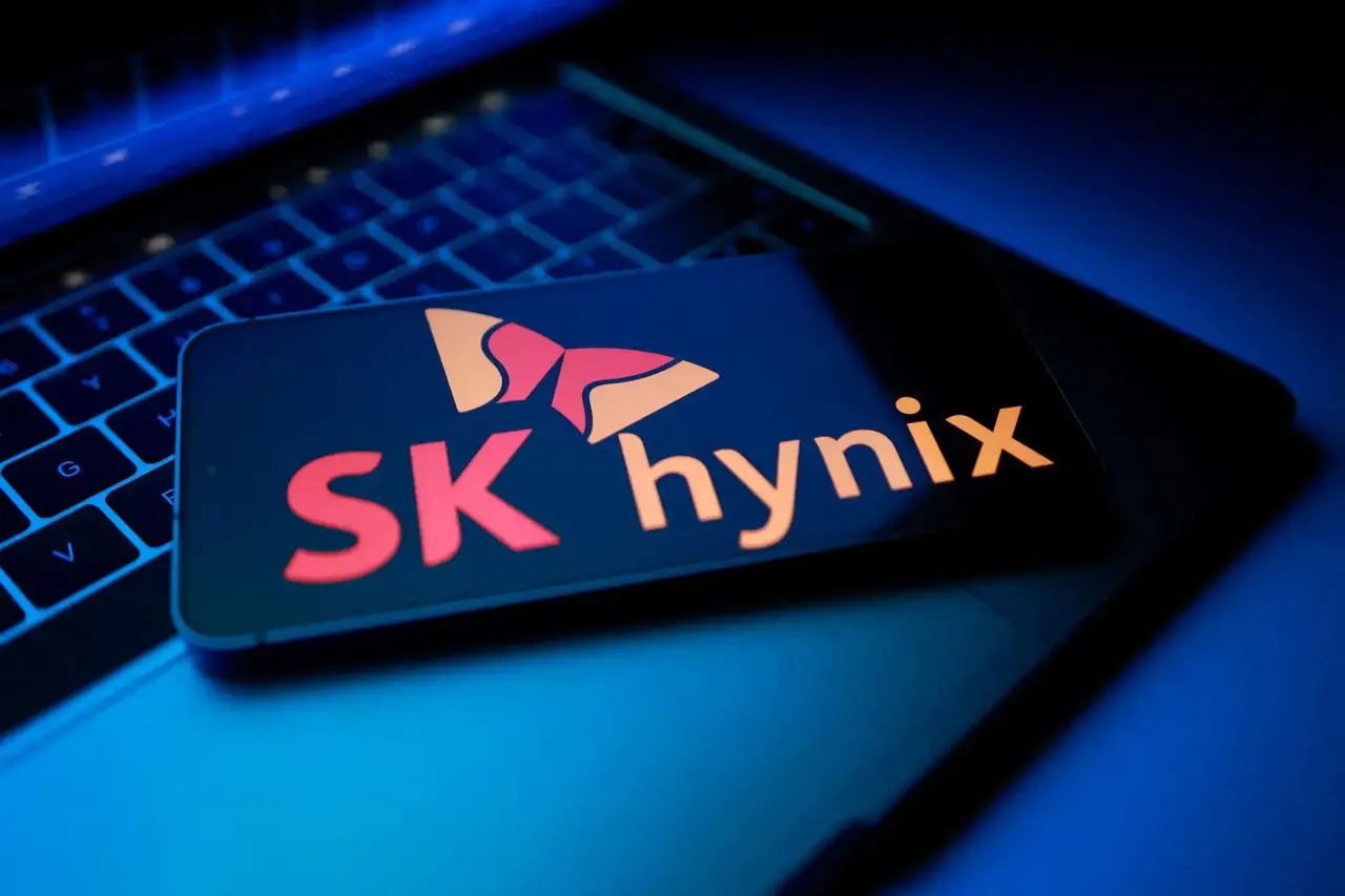 SK hynix’s $14B U.S. IPO Pitch: Geography, Not Chips, Is the Discount