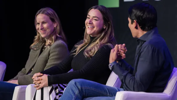 AI-powered voice interface on smart glasses